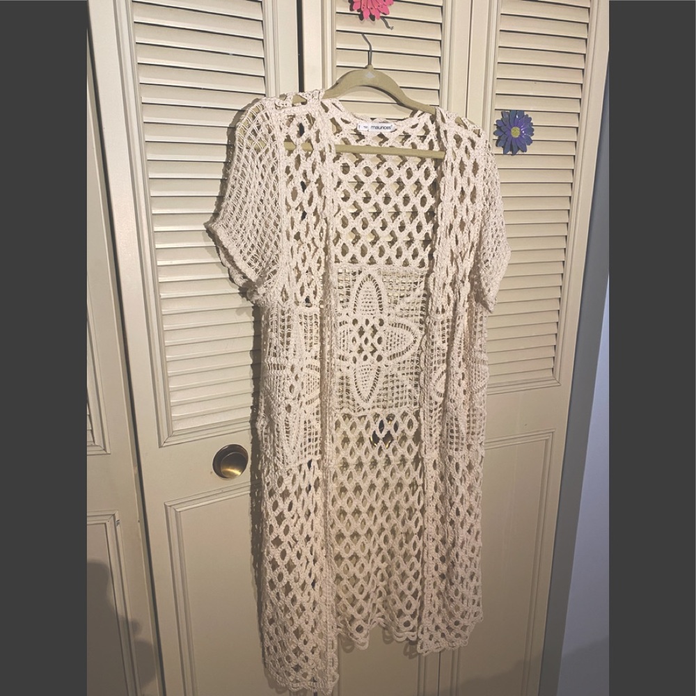 Maurice’s Cross stitch adorable long vest size 1X